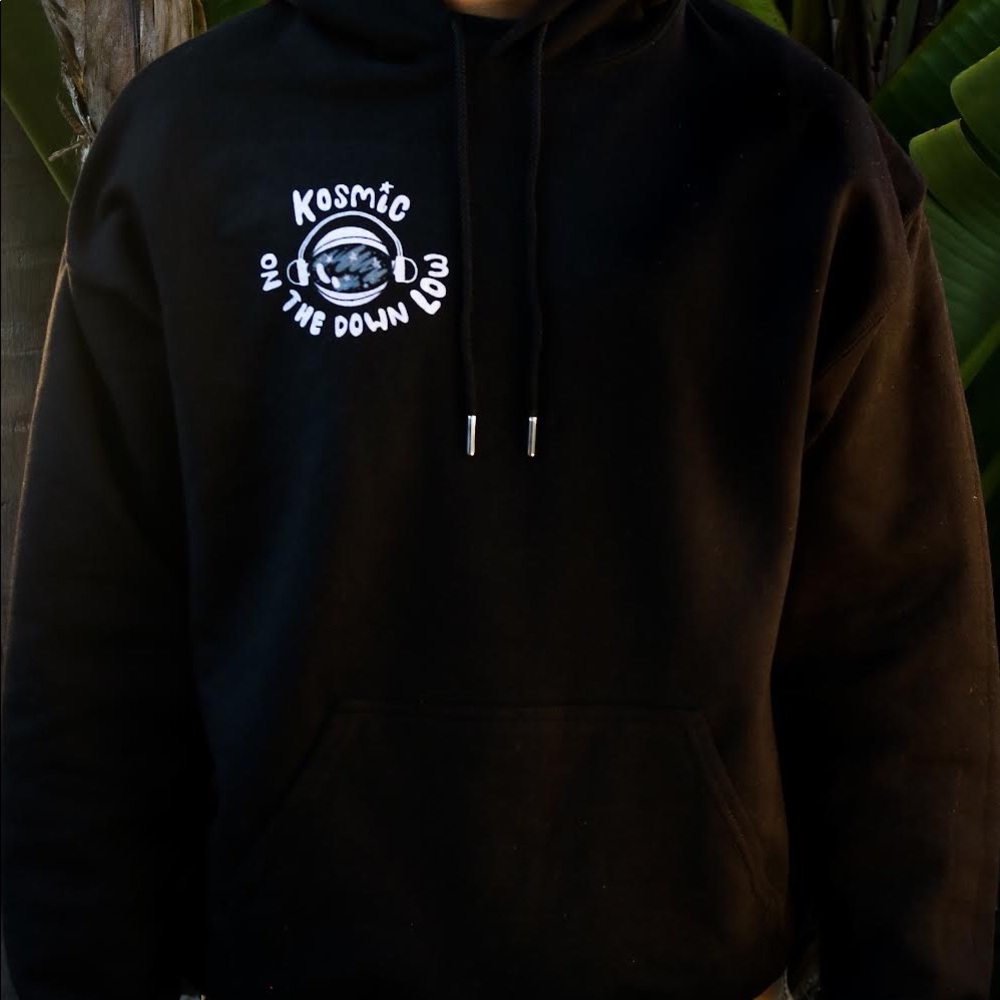 COSMICximKENNETHY black